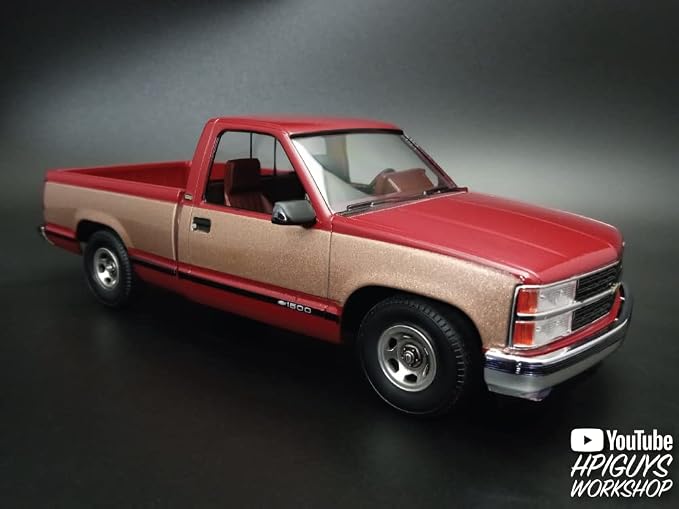 AMT 1992 Chevrolet Silverado Shortbed Fleetside Pickup Easy Build 1:25 Scale - Image 6