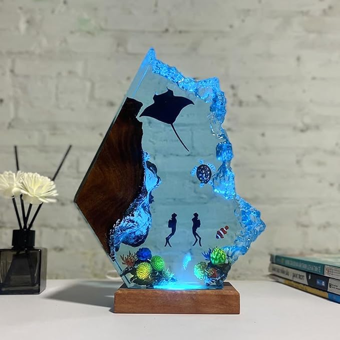 Handmade 3D Ocean Resin Lamp, USB Powered Resin Night Light - Image 4
