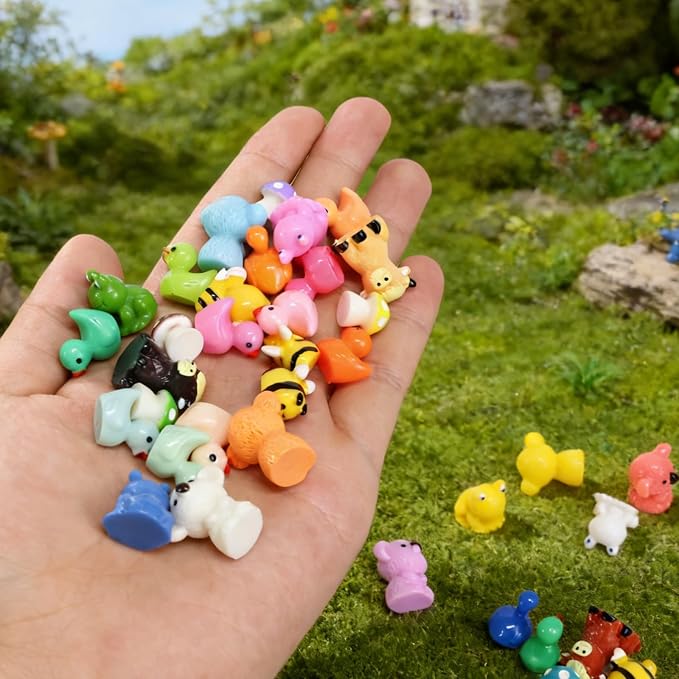 52PCS Mini Animal Figurines Miniature Animals Set Tiny Resin Animals - Image 4