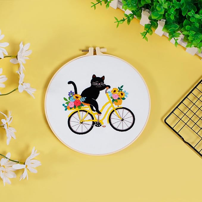 Louise Maelys Cat Bicycle Embroidery Kit - Image 6