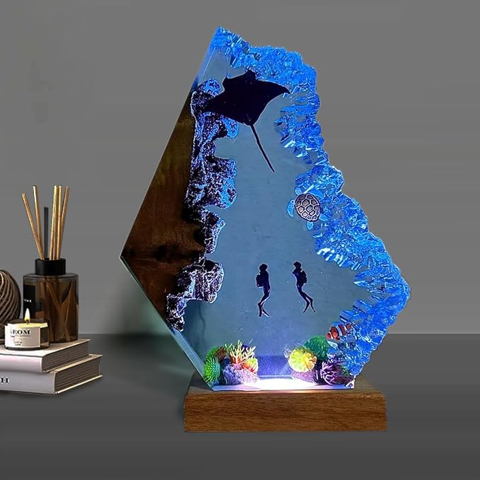 Handmade 3D Ocean Resin Lamp, USB Powered Resin Night Light - Image 8