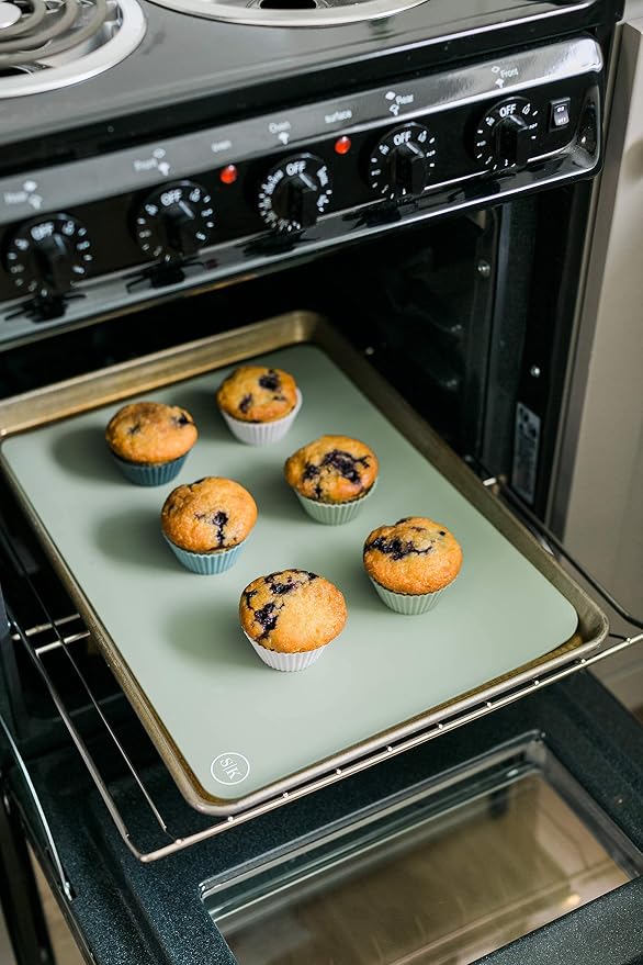 The Silicone Kitchen Reusable Silicone Baking Cup Silicone Muffin Liners - Image 5
