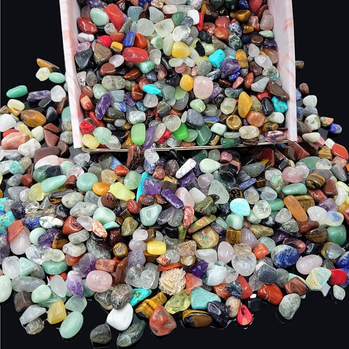 800Pcs+ Gemstones and Crystals Set, 30Kinds+ Bulk Rocks and Minerals Science Kit by SeeuFun